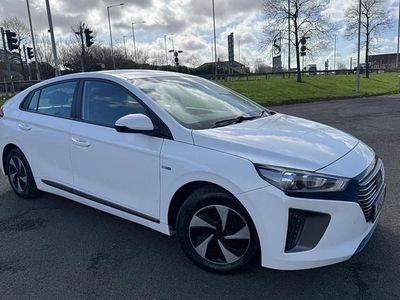 Used Hyundai Ioniq SE 141 HP (103 kW) 2018 White Hatchback