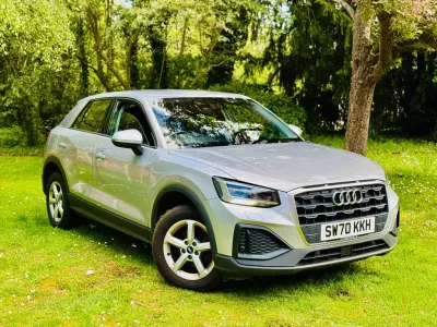 Used Audi Q2 Design 110 HP (80 kW) 2021 Silver SUV