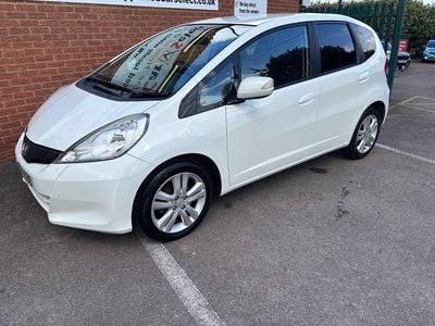 Used Honda Jazz ES 99 HP (72 kW) 2014 White Hatchback