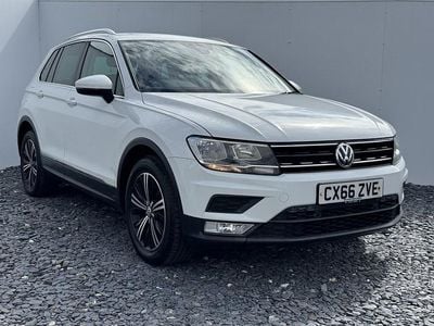 White Used 2016 VW Tiguan SE SUV | £11,589 (Fair price)
