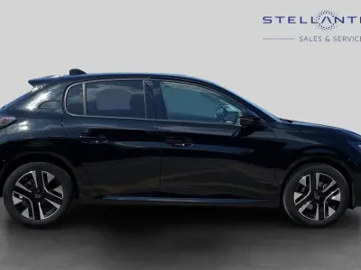 Used Peugeot 208 Allure 99 HP (72 kW) 2024 Black Hatchback