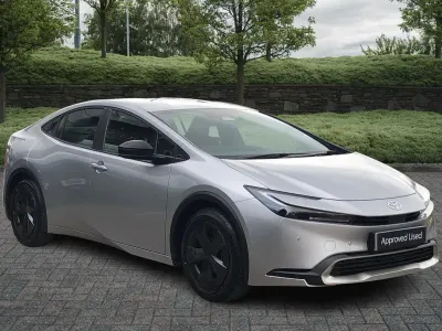 Used Toyota Prius Design 2025 Silver Hatchback