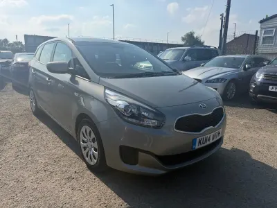 Used Kia Carens
