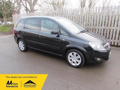 Black Used 2013 Vauxhall Zafira Design Edition MPV | £2,900 (Fair price)