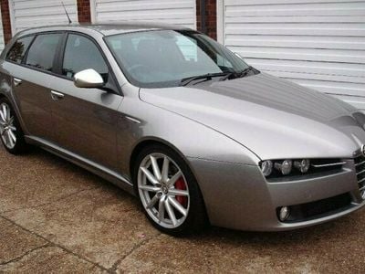 Used Alfa Romeo 159 200 HP (147 kW) 2010 Estate