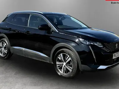Używany Peugeot 3008 Allure Premium 131 KM (96 kW) 2022 SUV