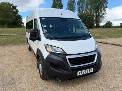 Used Peugeot Boxer 130 HP (95 kW) 2019 White Van