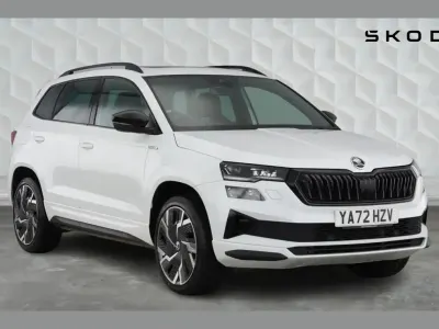 Used Skoda Karoq SportLine 190 HP (139 kW) 2023 Moon white metallic SUV