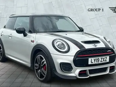 Used Mini John Cooper Works Hatch 231 HP (169 kW) 2019 Silver Hatchback