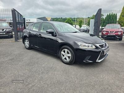 Lexus CT200h