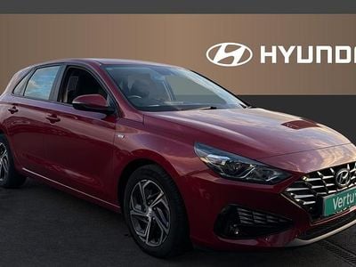 Used Hyundai i30 SE 120 HP (88 kW) 2023 Red Hatchback