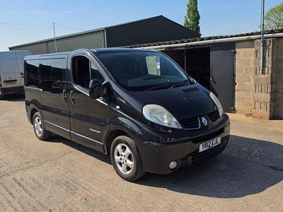 Begagnad Renault Trafic 115 HK (84 kW) 2012 Svart Minibuss
