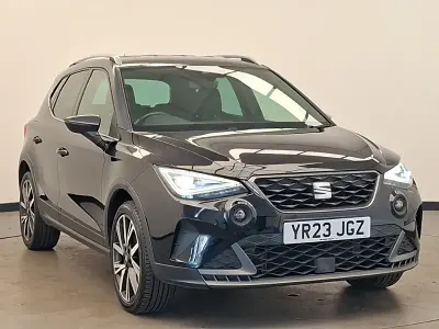 Używany Seat Arona FR 110 KM (80 kW) 2023 Czarny SUV