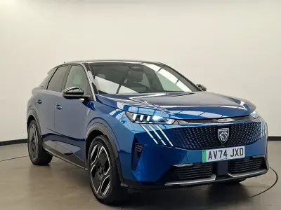 Used Peugeot e-3008