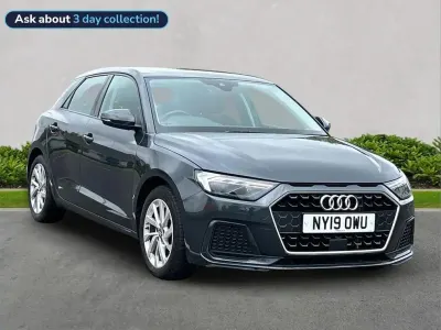 Begagnad Audi A1 Sport 94 HK (69 kW) 2019 Grå SUV