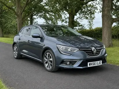 Used Renault Mégane Dynamique 110 HP (80 kW) 2016 Grey Hatchback