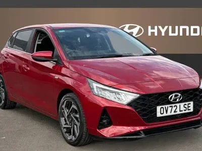 Used Hyundai i20 Premium 101 HP (74 kW) 2022 Red Hatchback