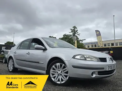 Used Renault Laguna II Extreme 135 HP (99 kW) 2006 Silver Hatchback