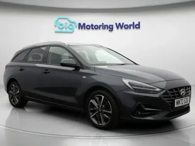 Second-hand Hyundai i30 Premium 120 CP (88 kW) 2022 Gri Break