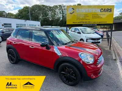Used Mini Cooper D Countryman 112 HP (82 kW) 2014 Red SUV