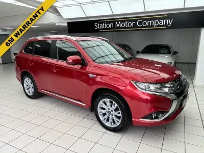 Usado Mitsubishi Outlander 200 HP (147 kW) 2017 Vermelho SUV