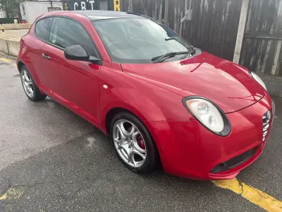 Used Alfa Romeo MiTo 105 HP (77 kW) 2013 Red Hatchback