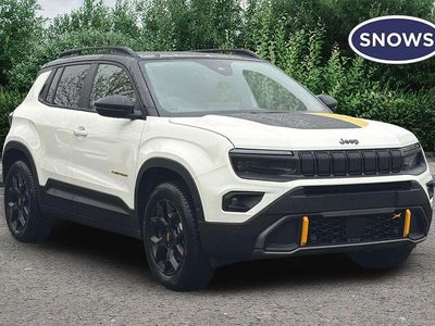 New Jeep Avenger North 2026 Snow with volcano black roof SUV