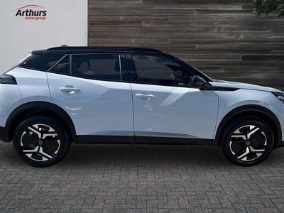 Begagnad Peugeot 2008 GT 134 HK (98 kW) 2025 Vit SUV