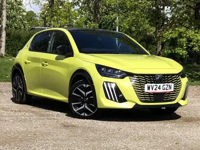 Used Peugeot 208 GTi 99 HP (72 kW) 2024 Yellow Hatchback