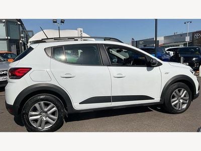 Used Dacia Sandero Expression 2023 White Hatchback