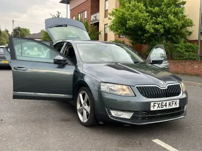 Używany Skoda Octavia SE 110 KM (80 kW) 2014 Szary Kombi