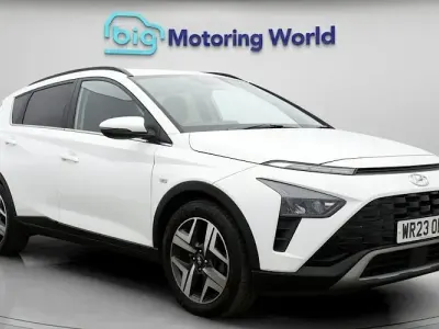 Used Hyundai Bayon Premium 101 HP (74 kW) 2023 White SUV