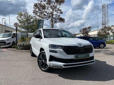Moon white metallic Used 2023 Skoda Karoq SportLine SUV | £25,990 (Fair price)
