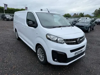 Used Vauxhall Vivaro 100 HP (73 kW) 2023 White MPV