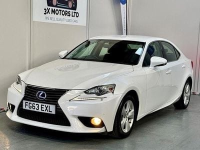 Lexus IS300h