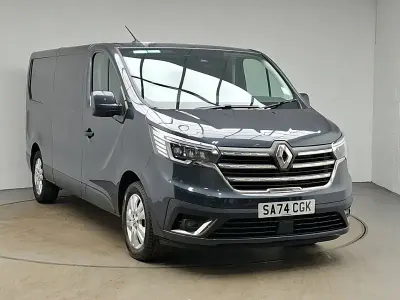 Used Renault Trafic 2024 Grey MPV
