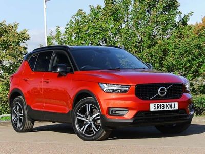 used Volvo XC40 2.0 T4 R DESIGN 5dr AWD Geartronic