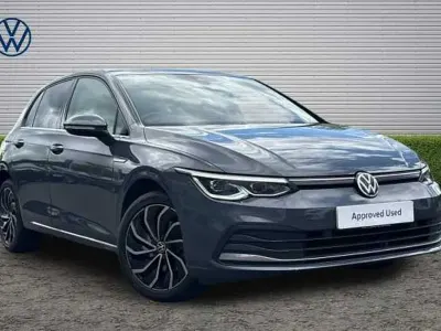 Second-hand VW Golf VII Style 150 CP (110 kW) 2020 Gri Hatchback