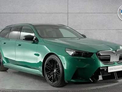 Used BMW M5 Comfort Edition 717 HP (527 kW) 2025 Green Estate