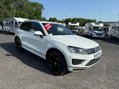 Used VW Touareg R-line Plus 2017 White SUV