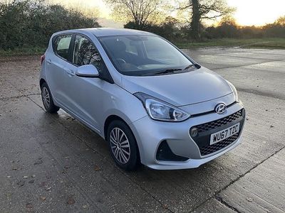 Silver Used 2017 Hyundai i10 SE Hatchback | £6,495 (Fair price)