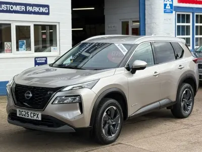 Used Nissan X-Trail N-Connecta 213 HP (156 kW) 2025 Silver SUV