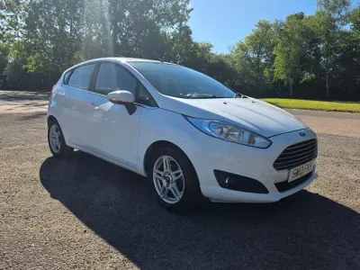 Begagnad Ford Fiesta Zetec 82 HK (60 kW) 2013