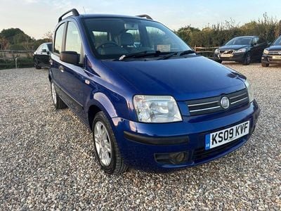 Blue Used 2009 Fiat Panda Hatchback | £1,995 (Fair price)