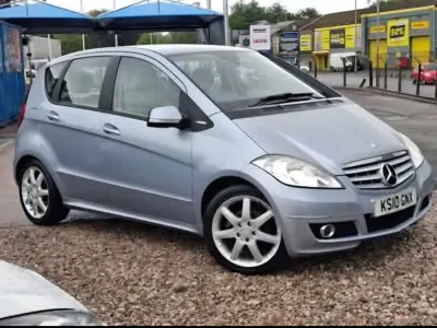 Begagnad Mercedes A180
