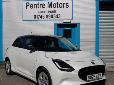 Usado Suzuki Swift 82 HP (60 kW) 2025 Branco Citadino