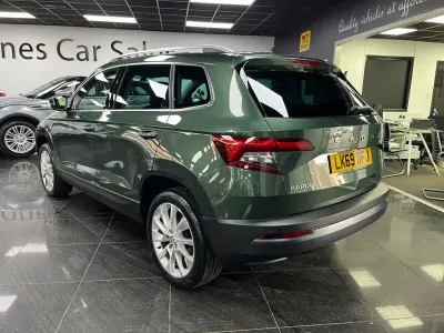 Używany Skoda Karoq SE L 150 KM (110 kW) 2019 Zielony SUV