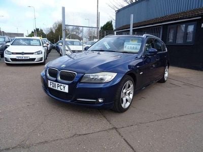 Used BMW 318 Exclusive 2011 Blue Estate