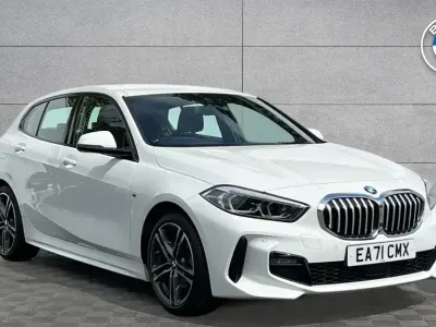 Used BMW 118 M Sport 134 HP (98 kW) 2021 White Hatchback