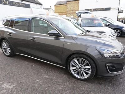 Usado Ford Focus Vignale 120 HP (88 kW) 2020 Cinzento Carrinha